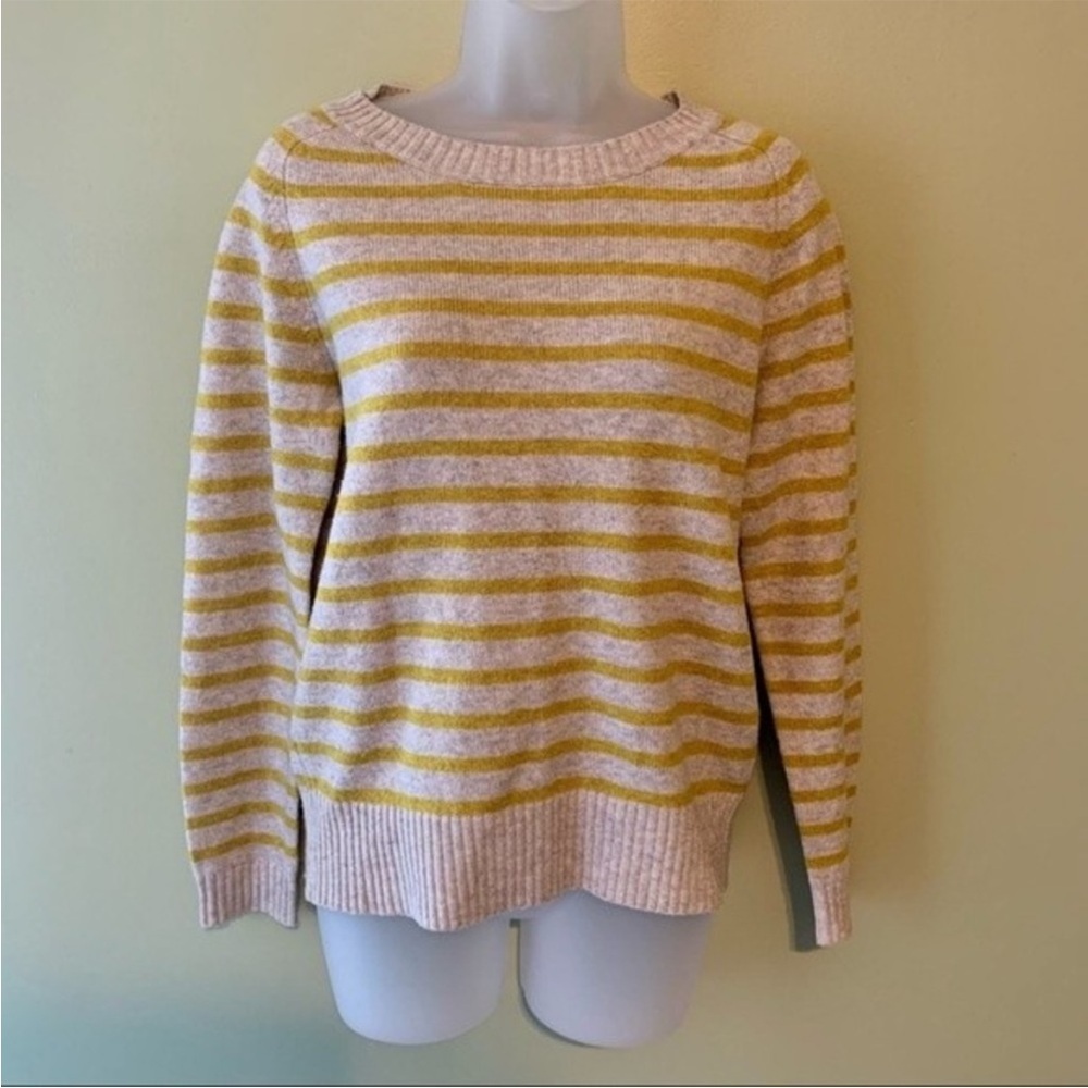 Boden Everyday Wool Blend Sweater in Sulphur